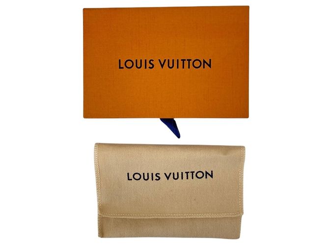 Louis Vuitton LV Bunny Monogram Schlüsselanhänger Rosa Pink - Ansicht 7