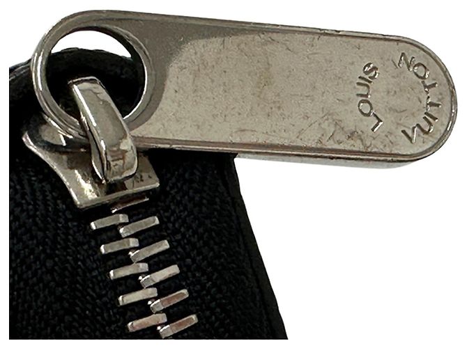 Cartera larga Louis Vuitton de piel Epi en Noir Negro - vista 11