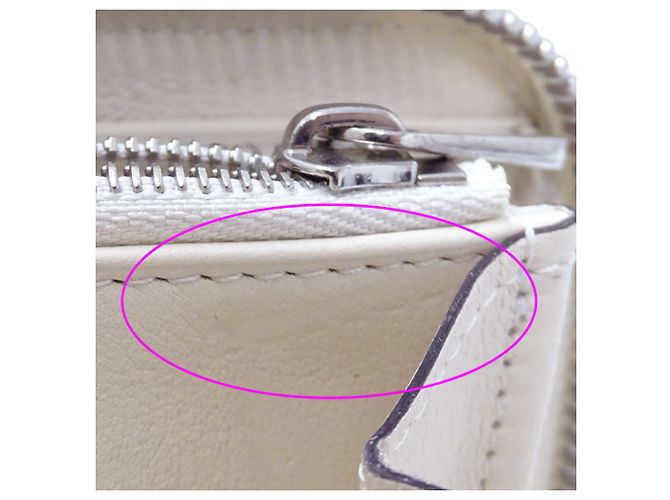 Portafoglio lungo Louis Vuitton in pelle Mahina crema Crudo - vista 13