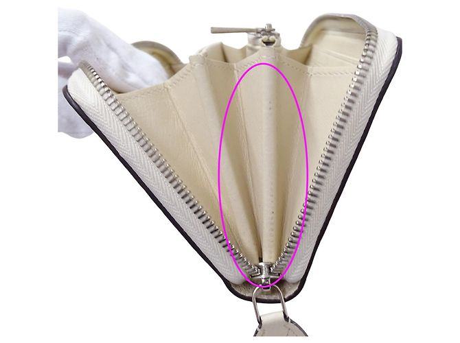 Portafoglio lungo Louis Vuitton in pelle Mahina crema Crudo - vista 14