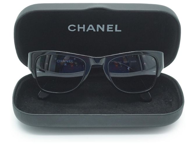 Chanel Occhiali da sole con montatura nera e logo CC Nero - vista 12