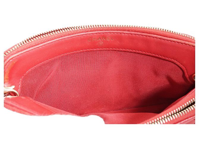 Chanel Portafoglio-borsa a tracolla CC in pelle di agnello con doppia zip Rosso - vista 15