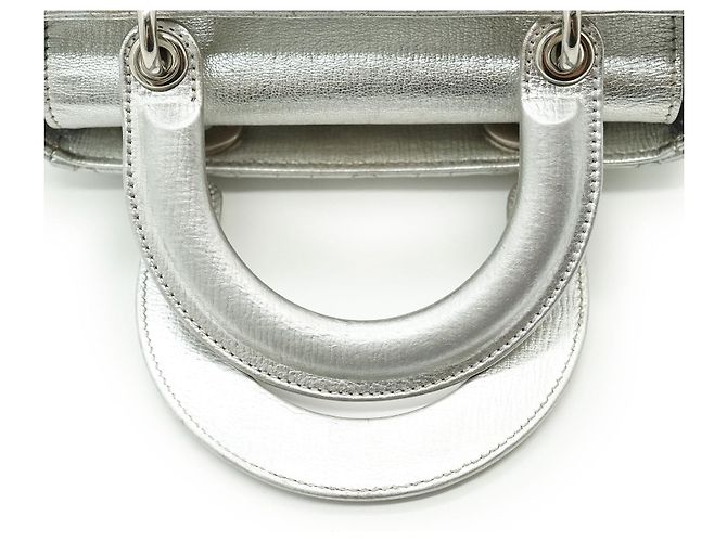Lady Dior My ABCDior Cannage Pelle di agnello metallizzata Small Argento Blu chiaro - vista 11