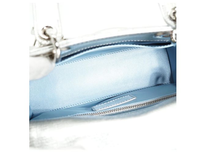 Lady Dior My ABCDior Cannage Pelle di agnello metallizzata Small Argento Blu chiaro - vista 15