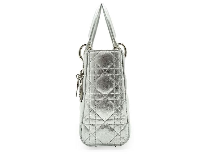 Lady Dior My ABCDior Cannage Pelle di agnello metallizzata Small Argento Blu chiaro - vista 4