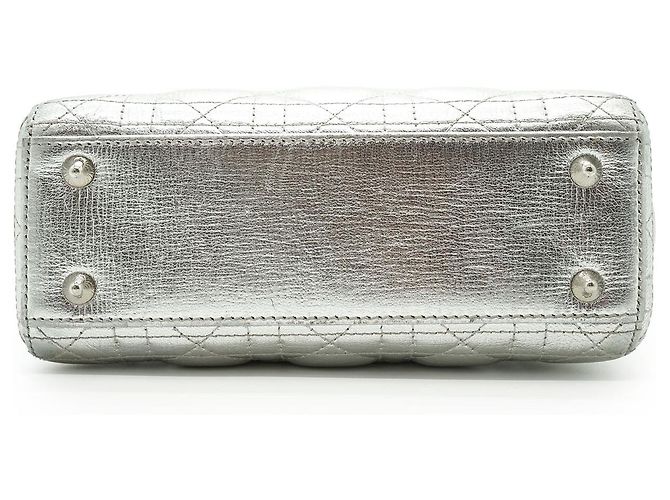 Lady Dior My ABCDior Cannage Pelle di agnello metallizzata Small Argento Blu chiaro - vista 6