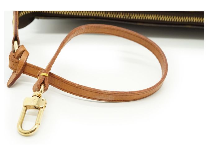Louis Vuitton Monogram Pochette Accessoires Marrone - vista 9