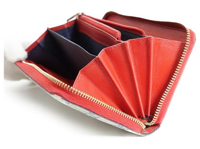 Gucci Portafoglio lungo con zip Blooms in canvas rivestito GG Supreme Rosso Blu Beige - vista 9
