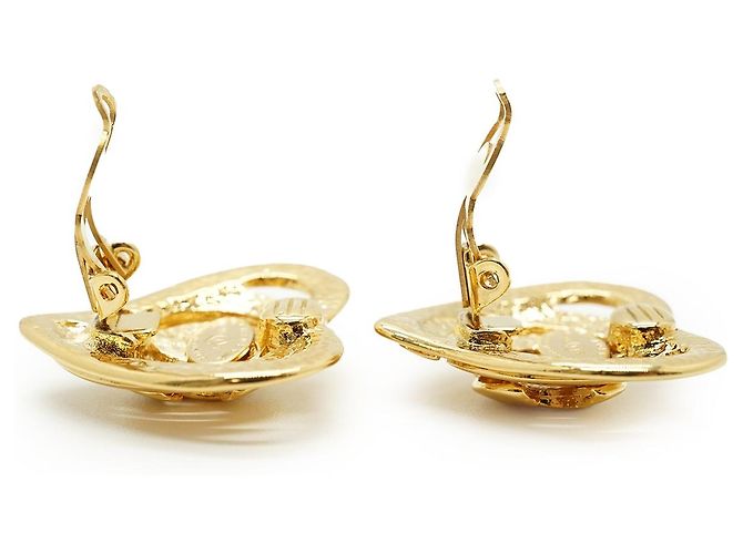 Chanel Boucles d'oreilles clips en forme de cœur CC GP Doré - vue 11