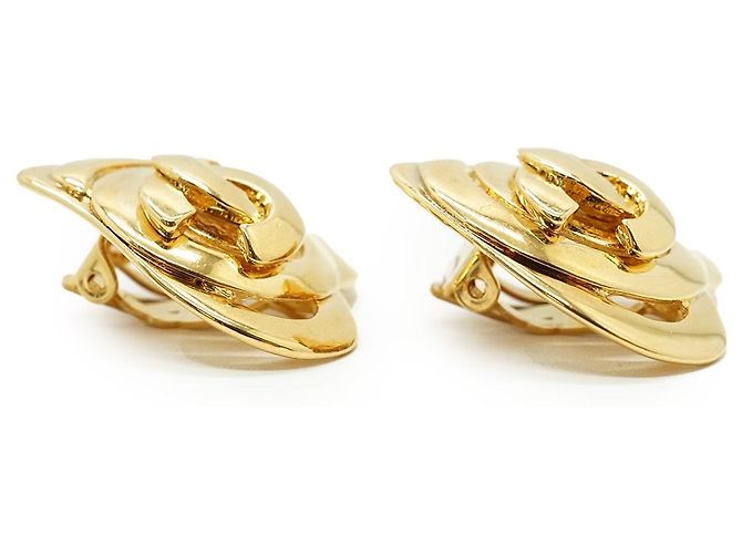 Chanel Boucles d'oreilles clips en forme de cœur CC GP Doré - vue 5