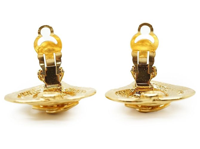 Chanel Boucles d'oreilles clips en forme de cœur CC GP Doré - vue 9