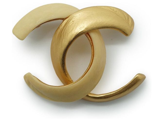 Chanel Spilla CC Gold tono avorio GP Beige D'oro - vista 2