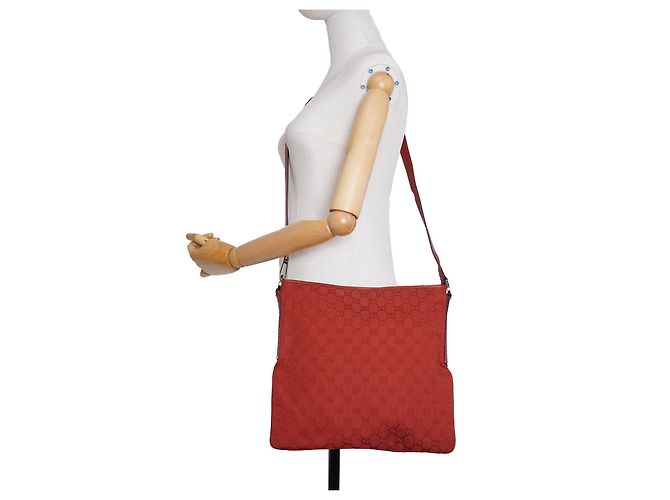 Gucci Bolsa Messenger Quadrada em Tela GG - vista 16