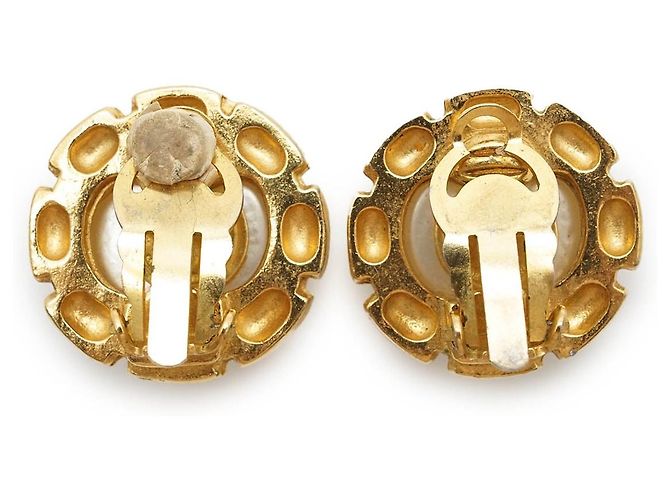 Chanel Orecchini a clip rotondi in perle artificiali vintage Bianco D'oro - vista 2
