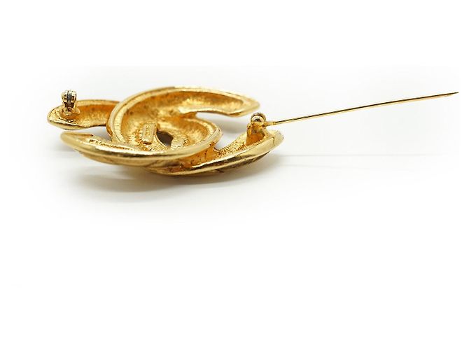 Chanel Broche CC Matelassé GP Dourado - vista 10
