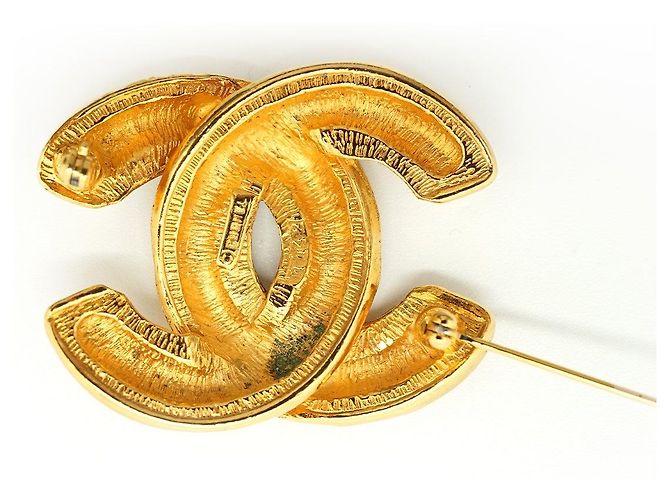 Chanel Broche CC Matelassé GP Dourado - vista 7