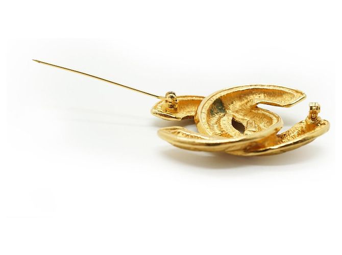 Chanel Broche CC Matelassé GP Dourado - vista 8