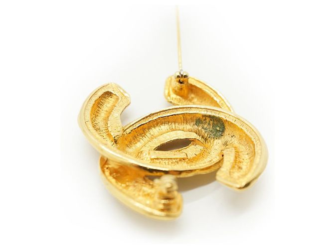 Chanel Broche CC Matelassé GP Dourado - vista 9