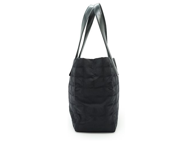 Chanel New Travel Line Tote PM Nero - vista 3