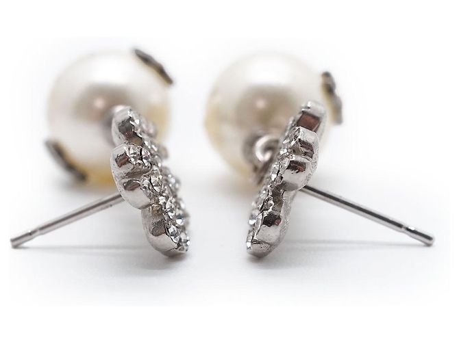 Chanel Brincos de pérolas artificiais e strass de trevo de quatro folhas Prata Branco - vista 6