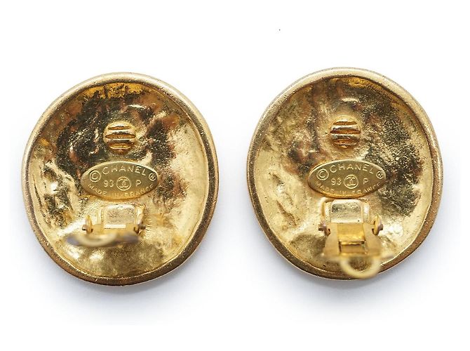 Chanel Boucles d'oreilles clips CC multiples embossées GP Doré - vue 7