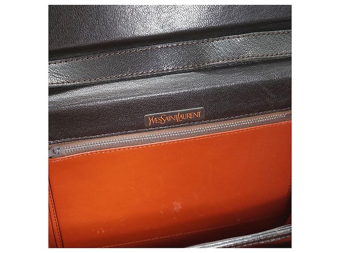 Yves Saint Laurent Vintage Schultertasche mit Cut-out-Besatz Braun Schwarz - Ansicht 11