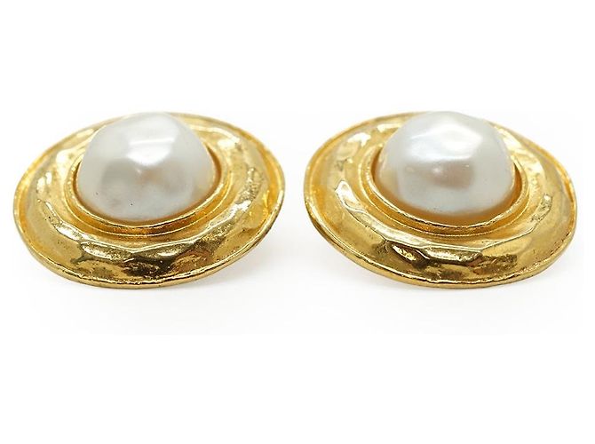 Chanel Clip-On-Ohrringe rund mit Kunstperlen GP Weiß Golden - Ansicht 5