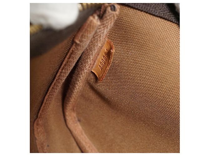Louis Vuitton Monogram Pochette Accessoires Marrone - vista 12