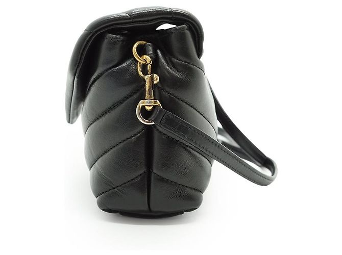 Yves Saint Laurent Bolsa de Ombro Acolchoada Toy Loulou Preto - vista 4