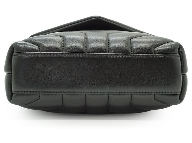 Yves Saint Laurent Bolsa de Ombro Acolchoada Toy Loulou Preto - vista 6