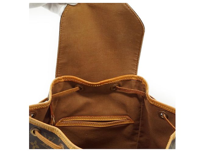 Louis Vuitton Monogram Montsouris MM Marron - vue 13