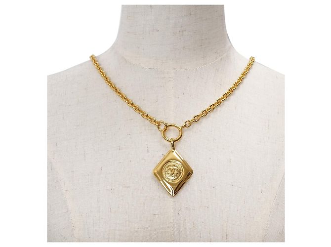 Chanel Collana con pendente Vintage CC a forma di diamante GP D'oro - vista 13