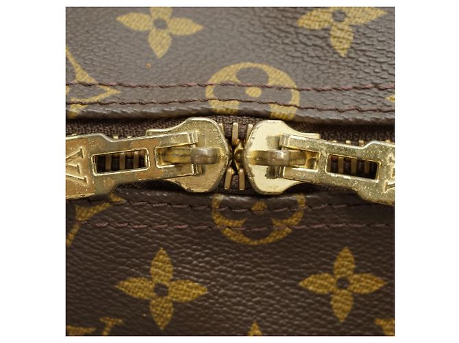 Louis Vuitton Vintage Monogram Keepall 55 Brown - view 11
