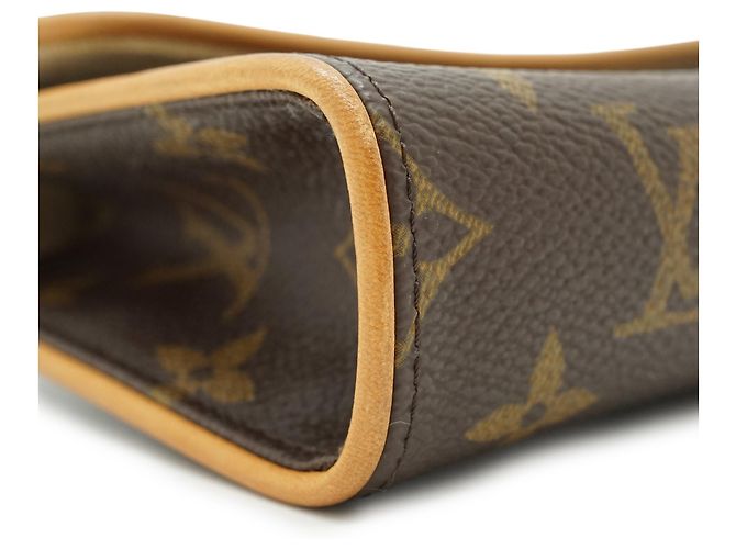 Louis Vuitton Monogram Pochette Florentine Brown Beige - view 8