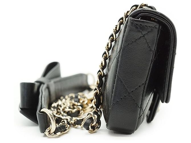 Chanel Mini Bolsa de Ombro Conversível em Pele de Cordeiro Matelassê com Fita e Corrente Preto - vista 5