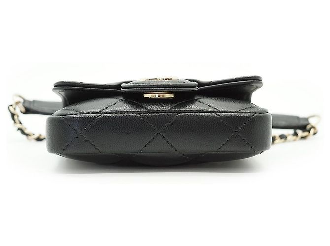 Chanel Mini Bolsa de Ombro Conversível em Pele de Cordeiro Matelassê com Fita e Corrente Preto - vista 6
