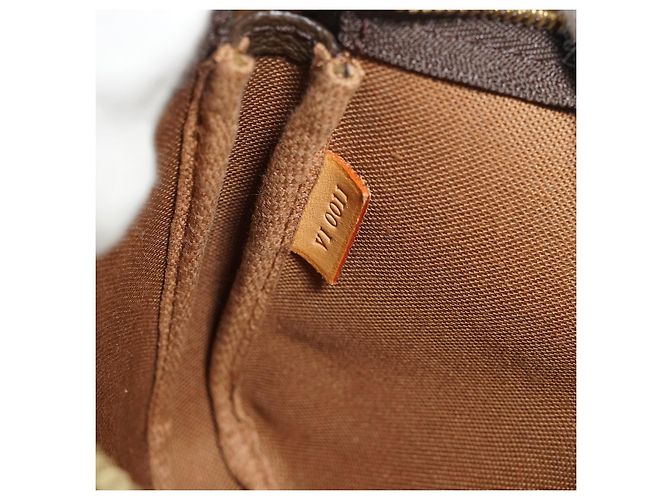 Louis Vuitton Monogram Pochette Accessoires Marrone - vista 12
