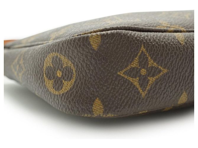 Louis Vuitton Monogram Pochette Accessoires Castaño - vista 6