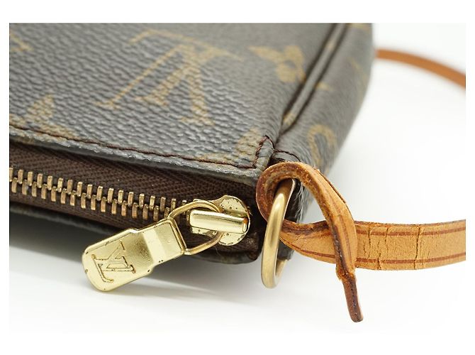 Louis Vuitton Monogram Pochette Accessoires Castaño - vista 9