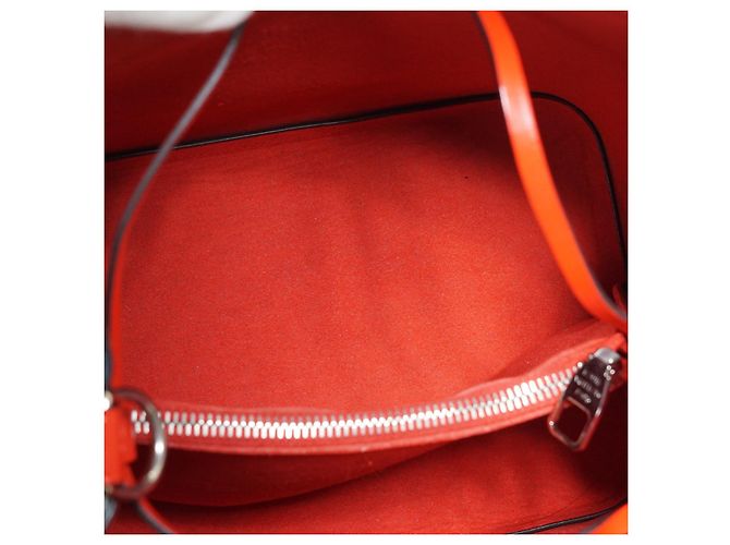 Néonoé Louis Vuitton Epi Neonoe MM Indigo Colorblock Rot Blau - Ansicht 12