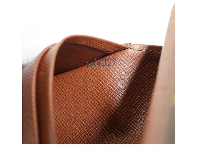 Louis Vuitton Cartera Bifold Monogram Portefeuille Tresor Castaño - vista 13