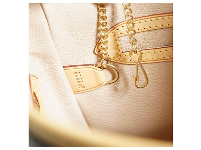 Louis Vuitton Monogram Marais Bucket PM Brown Beige - view 15