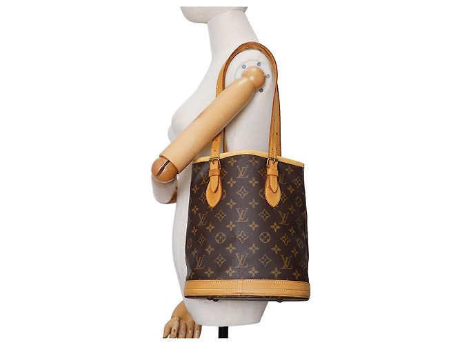 Louis Vuitton Monogram Marais Bucket PM - vista 18