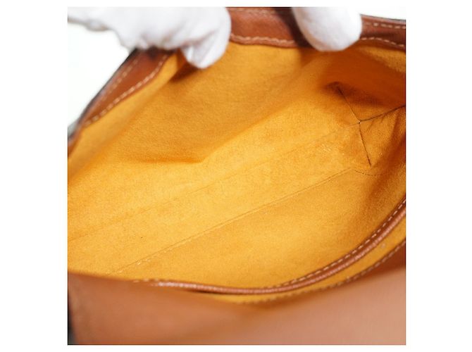 Louis Vuitton Monogram Musette Tango Marrone Senape - vista 11