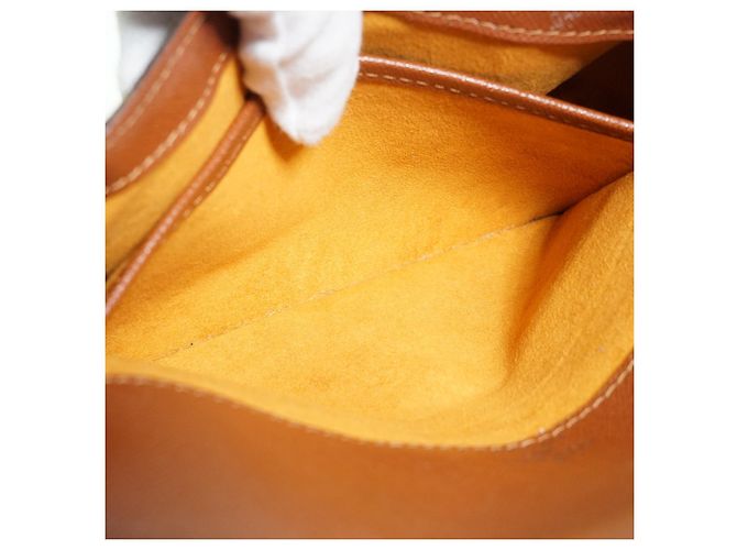 Louis Vuitton Monogram Musette Tango Marrone Senape - vista 12