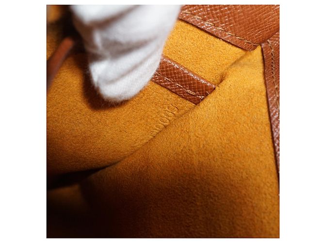 Louis Vuitton Monogram Musette Tango Marrone Senape - vista 13