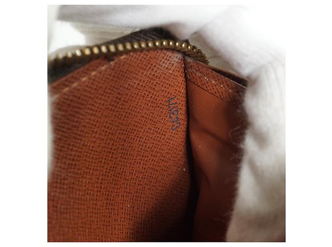 Louis Vuitton Monogram Zippy Long Geldbörse - Ansicht 17