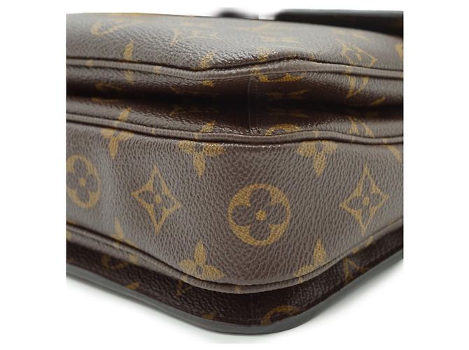 Louis Vuitton Monogram Pochette Metis MM Castaño - vista 8