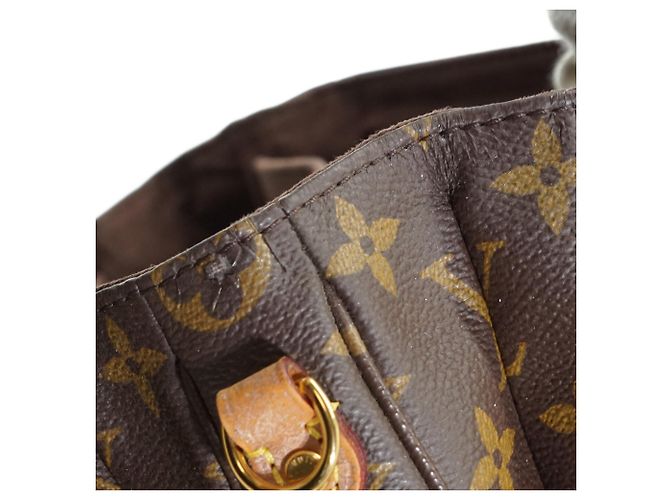 Louis Vuitton Monogram Pochette Metis MM Castaño - vista 13