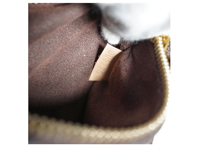 Louis Vuitton Monogram Pochette Metis MM - Ansicht 20